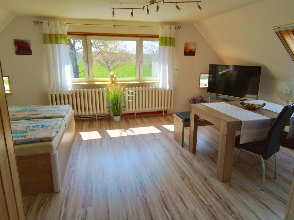 Haus Im Wind Apartment Putbus Exterior photo