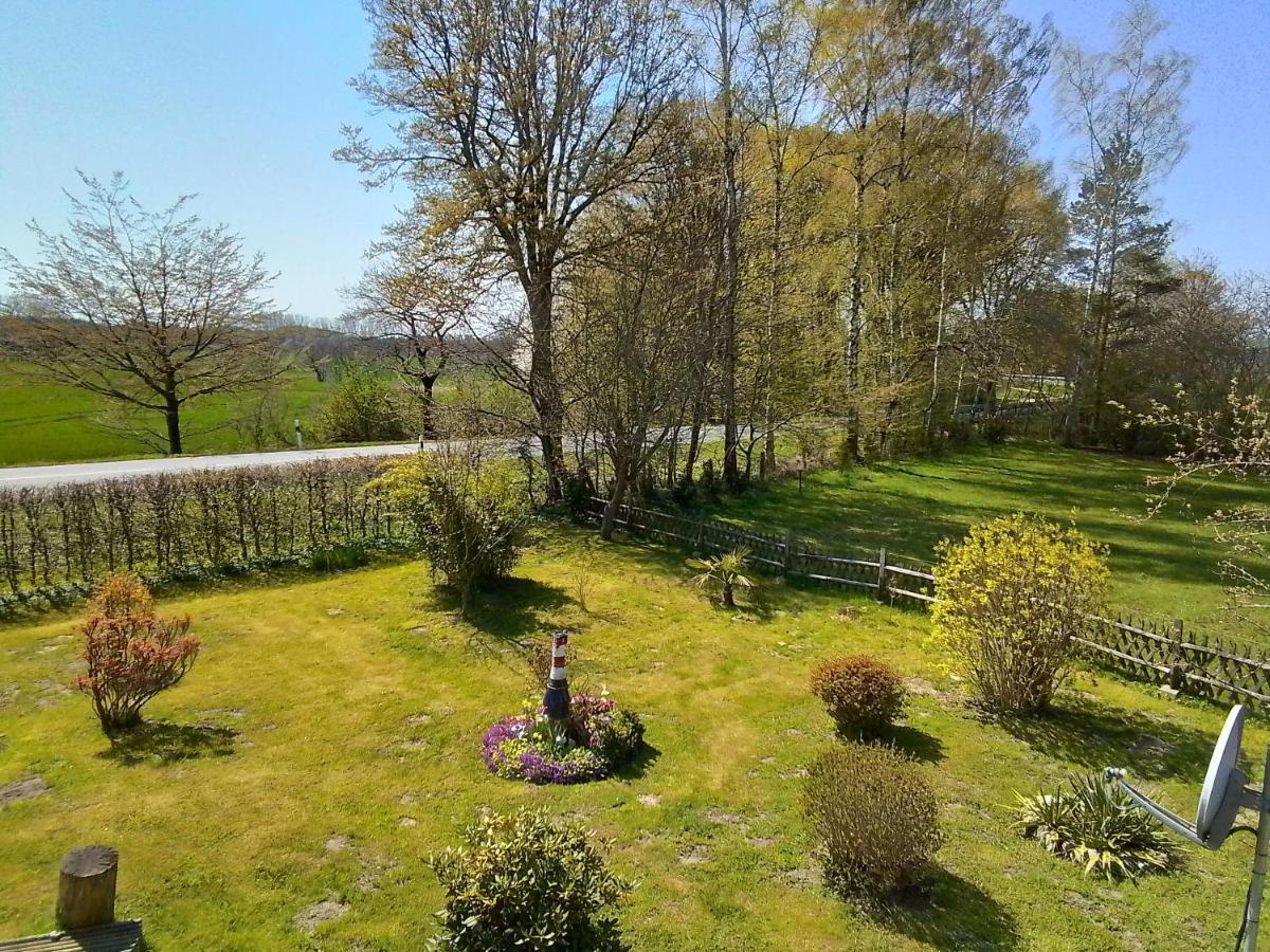 Haus Im Wind Apartment Putbus Exterior photo